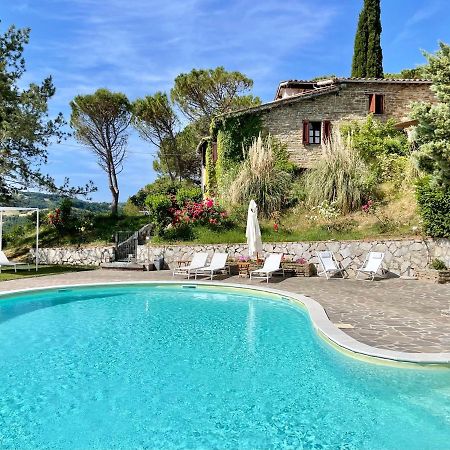 La Panoramica Gubbio - Maison De Charme - Casette E Appartamenti Self Catering Per Vacanze Meravigliose! 外观 照片