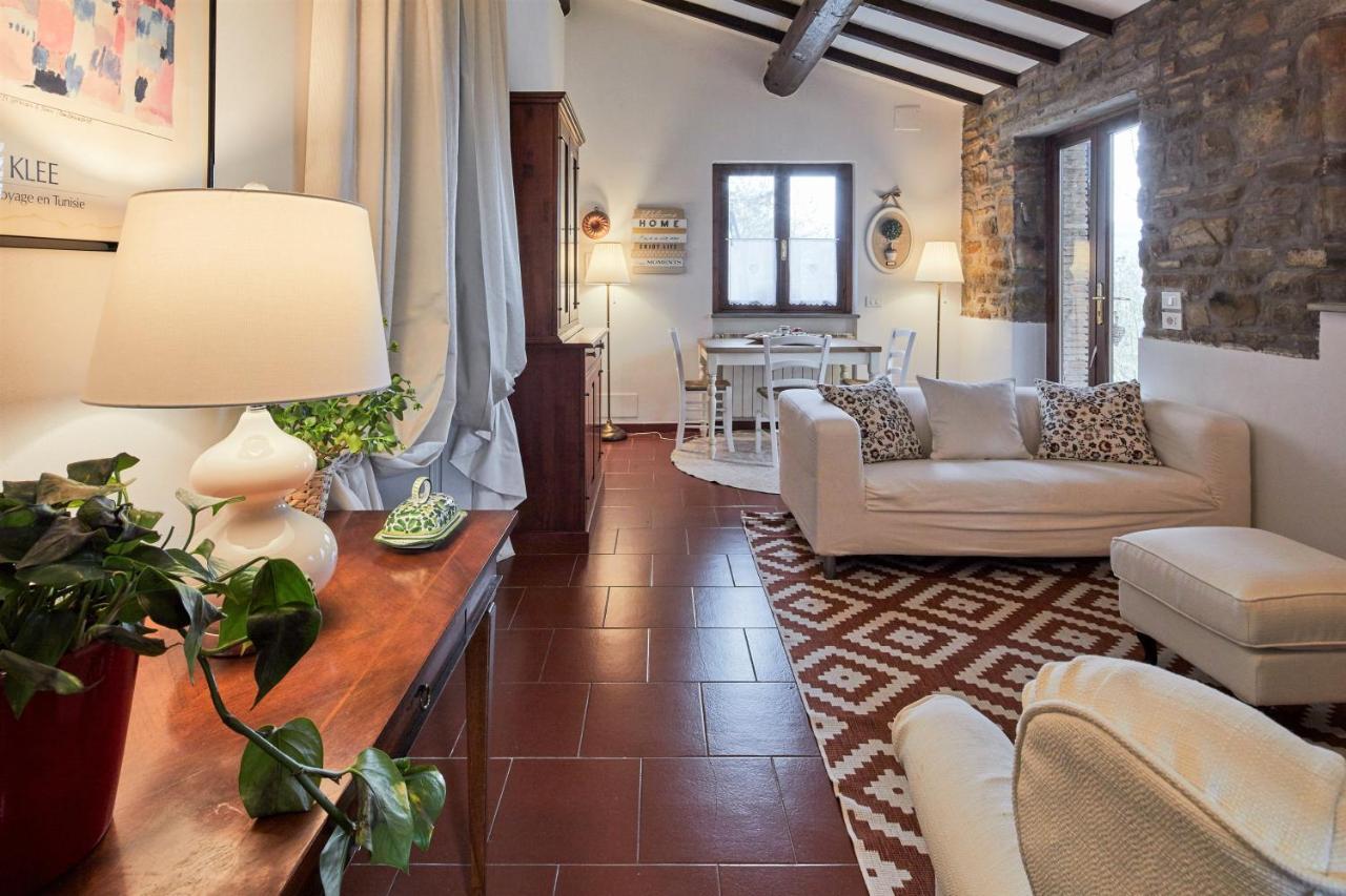 La Panoramica Gubbio - Maison De Charme - Casette E Appartamenti Self Catering Per Vacanze Meravigliose! 外观 照片