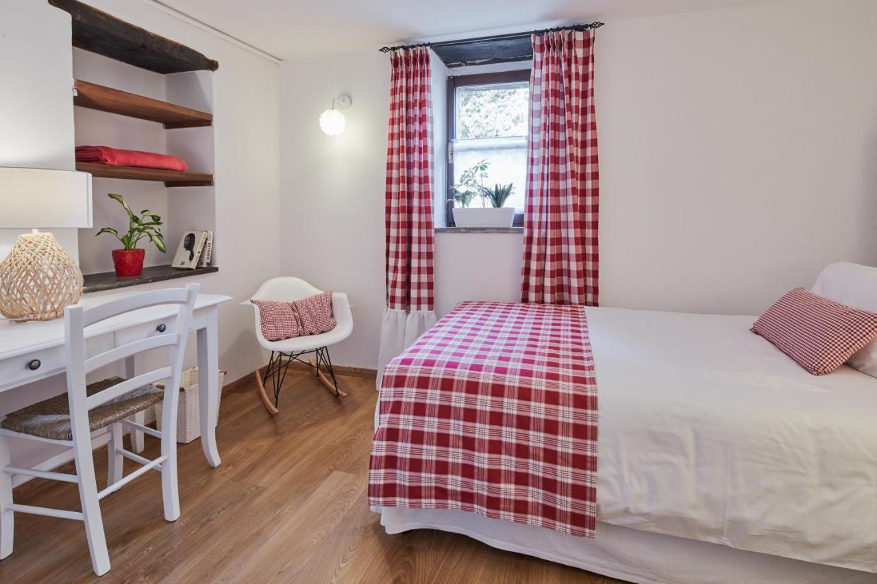 La Panoramica Gubbio - Maison De Charme - Casette E Appartamenti Self Catering Per Vacanze Meravigliose! 外观 照片