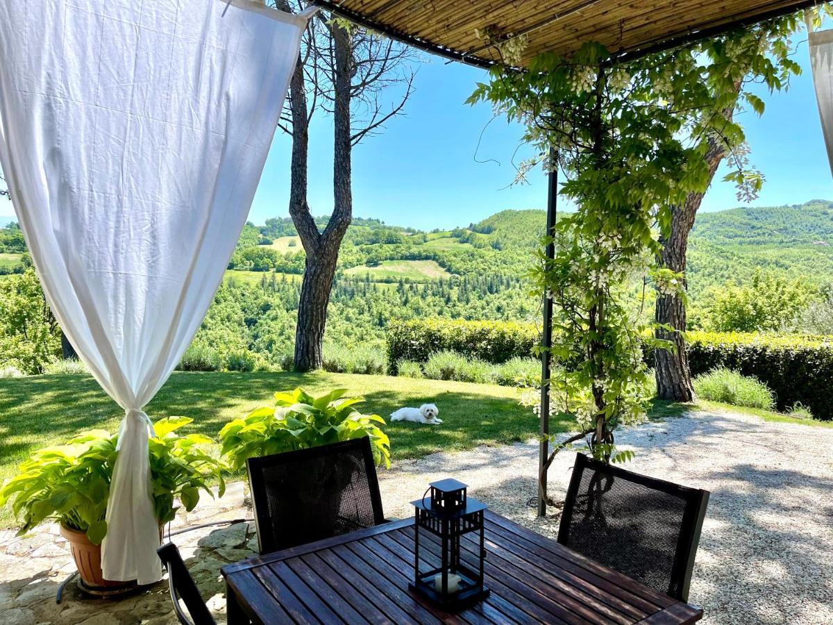 La Panoramica Gubbio - Maison De Charme - Casette E Appartamenti Self Catering Per Vacanze Meravigliose! 外观 照片