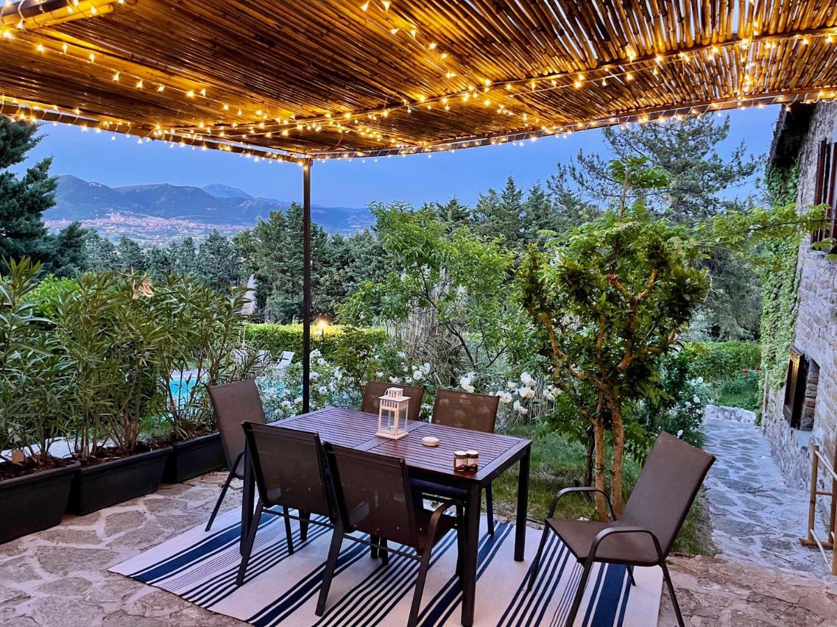 La Panoramica Gubbio - Maison De Charme - Casette E Appartamenti Self Catering Per Vacanze Meravigliose! 外观 照片